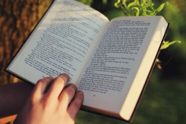 How to read more books